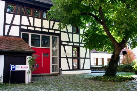 Eingangsbereich des Fachwerkhauses in der Sindelfinger Altstadt