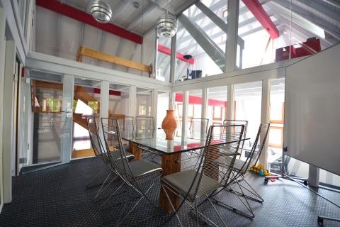Besprechungsraum im Gebäude